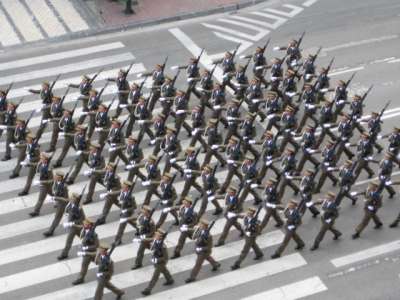 Desfile de las fuerzas armadas